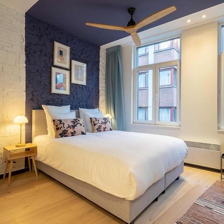 Shway - The Blue Parrot Apartment Антверпен Екстериор снимка