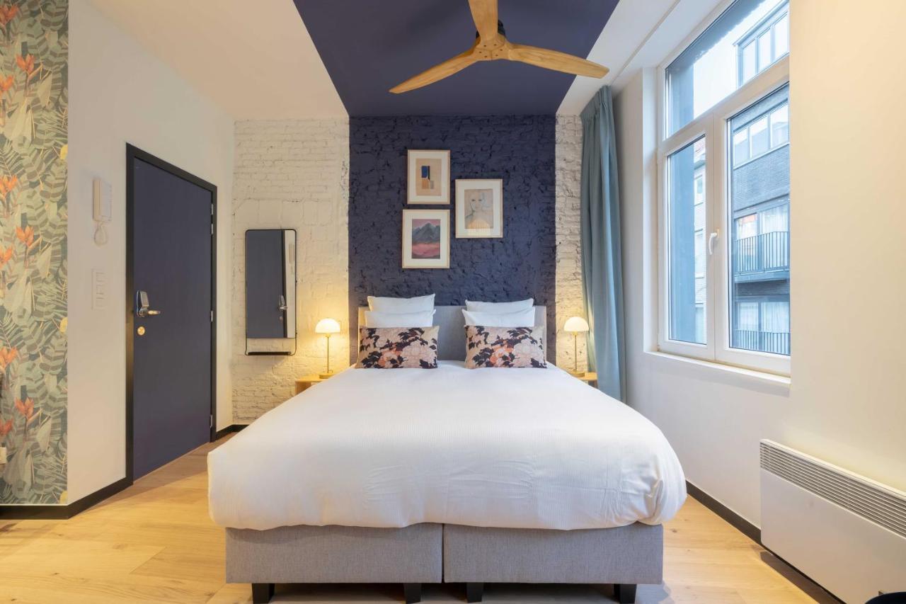 Shway - The Blue Parrot Apartment Антверпен Екстериор снимка